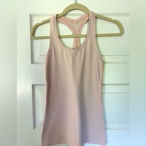 Lulu Lemon Swiftly Tech Racerback. Size 4